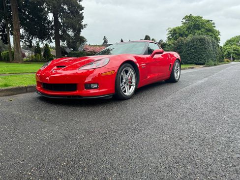 Used 2008 Chevrolet Corvette Z06 w/ Preferred Equipment Group image 9