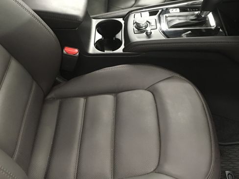 Certified 2023 MAZDA CX-5 Signature image 5