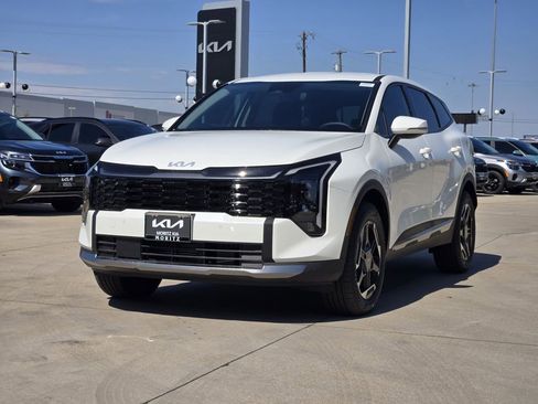 New 2026 Kia Sportage S AWD/4WD image 2
