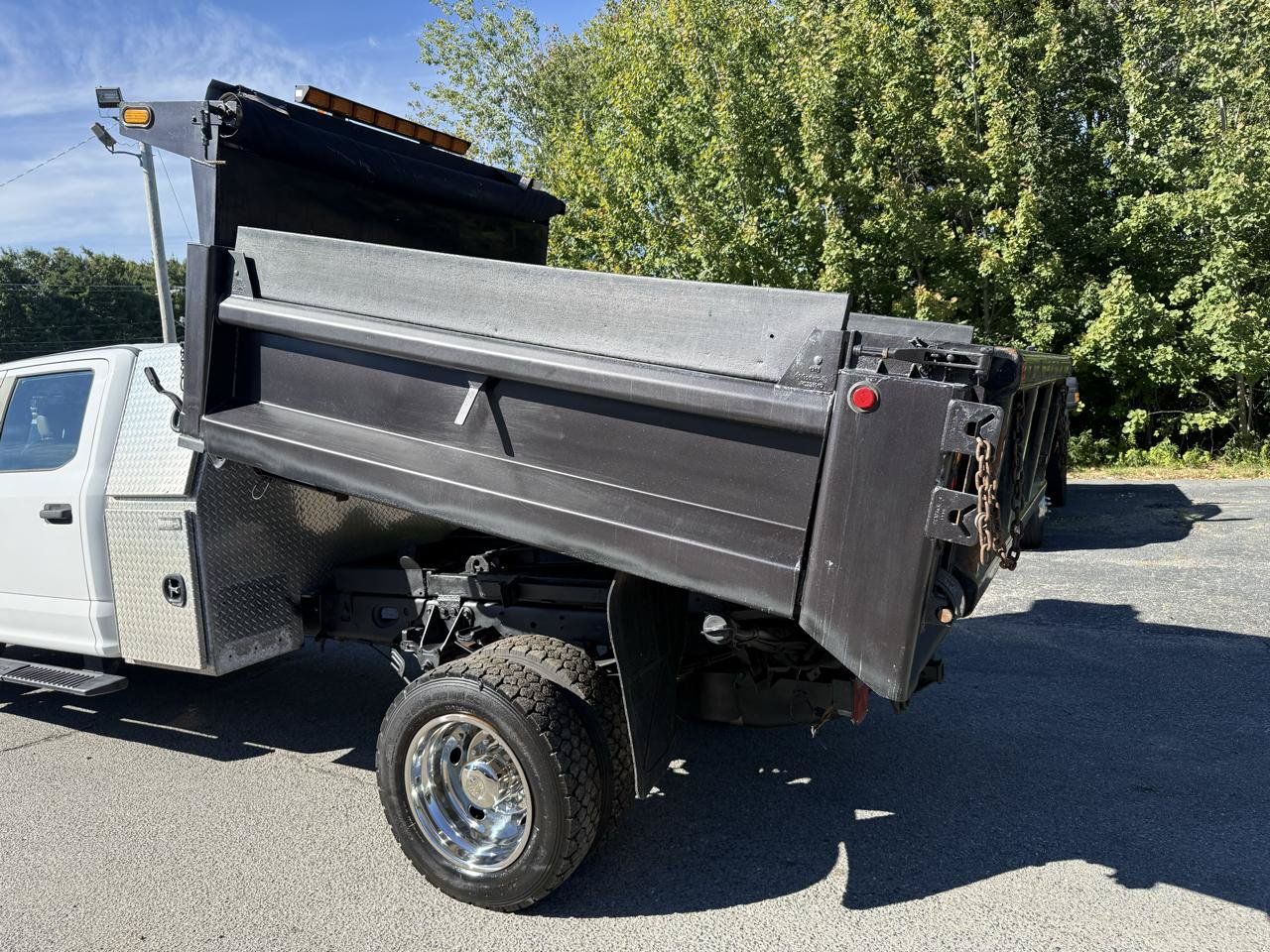 Used 2017 Ford F450 XL w/ Power Equipment Group AWD/4WD image 16