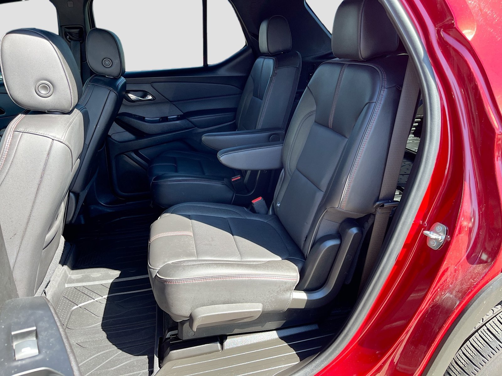 Used 2023 Chevrolet Traverse RS w/ LPO, Floor Liner Package AWD/4WD image 26