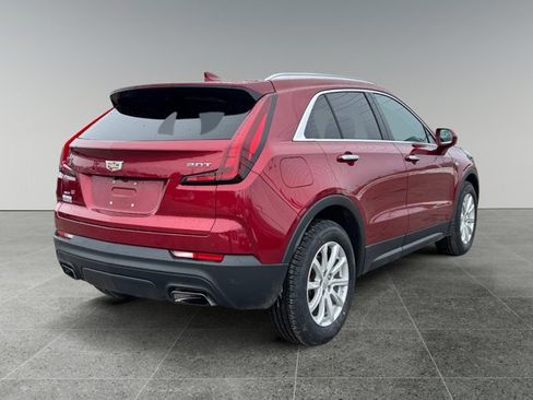 Used 2019 Cadillac XT4 Luxury w/ Cold Weather Package image 5