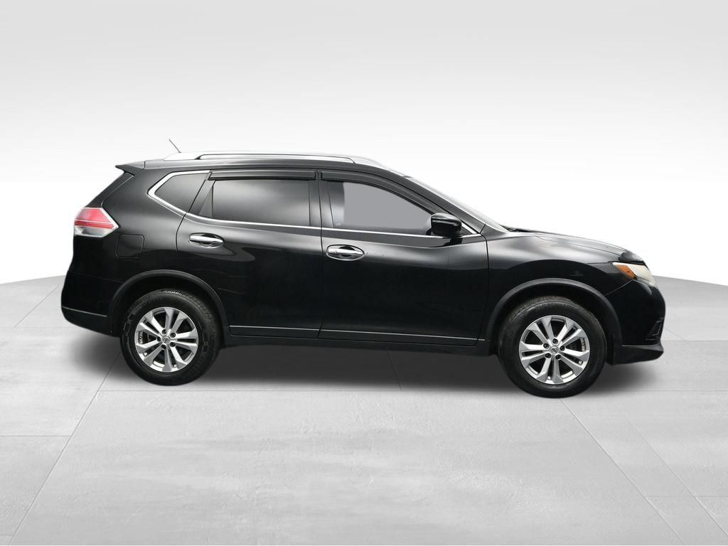 Used 2015 Nissan Rogue SV AWD/4WD image 6