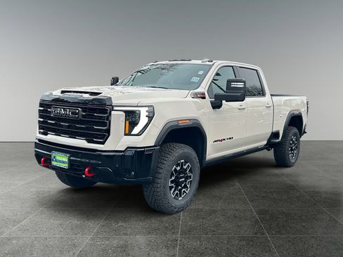 New 2026 GMC Sierra 2500 AT4X w/ LPO, Black Badging Package image 3