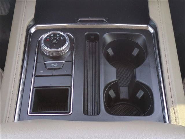 Used 2022 Ford Expedition Max XLT RWD image 12