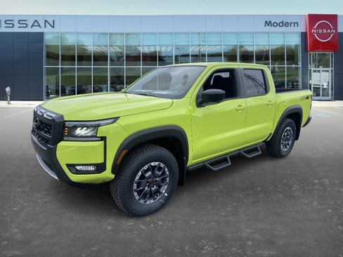 New 2026 Nissan Frontier PRO-4X w/ Pro-4x Convenience Package image 1