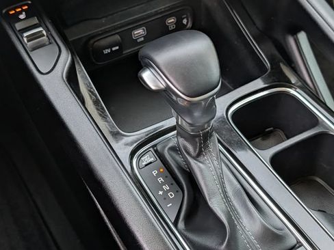 Used 2024 Kia Telluride S w/ S Sunroof Package FWD image 19
