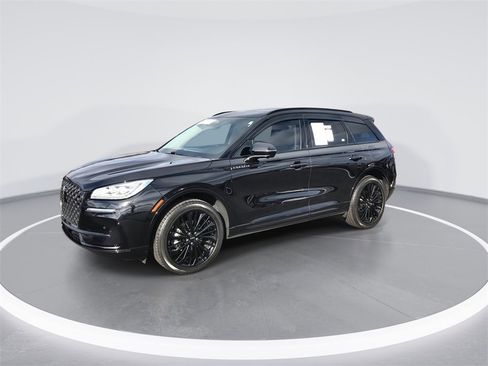 Used 2024 Lincoln Corsair Reserve w/ Equipment Group 201A image 4