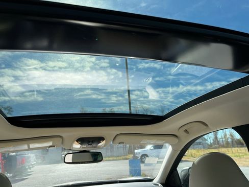 Used 2021 INFINITI QX50 Luxe image 23