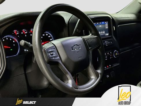 Used 2020 Chevrolet Silverado 1500 Custom Trail Boss w/ Custom Convenience Package AWD/4WD image 15