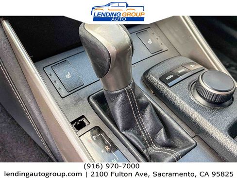 Used 2016 Lexus IS 300 AWD image 19