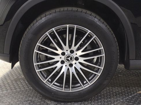 Certified 2024 Mercedes-Benz GLC 300 4MATIC image 9