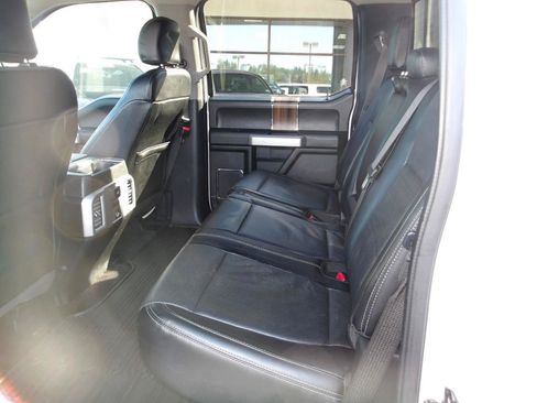 Used 2015 Ford F150 Lariat w/ Equipment Group 502A Luxury AWD/4WD image 10