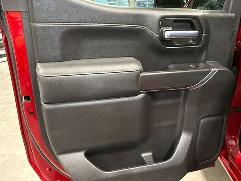 Used 2021 GMC Sierra 1500 AT4 w/ AT4 Value Package AWD/4WD image 14