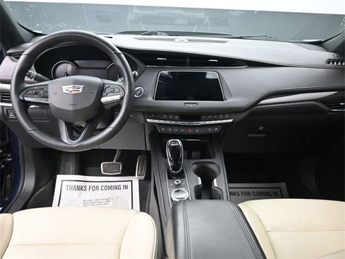 Used 2022 Cadillac XT4 Sport w/ Comfort Package image 31