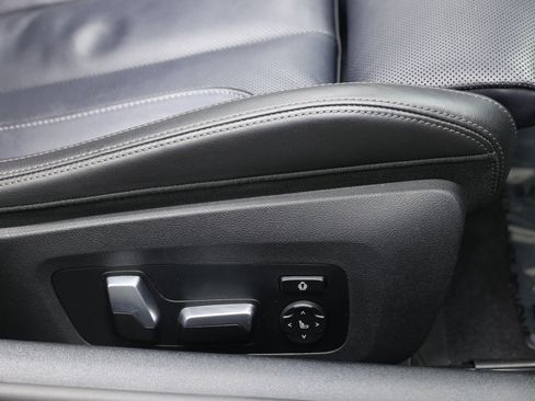 Used 2020 BMW 840i 840i Convertible 2D w/ M Sport Package image 68