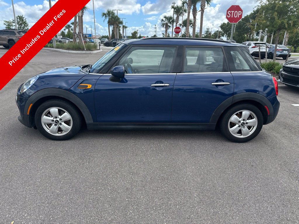 Used 2016 MINI Cooper 4-Door Hardtop FWD image 3