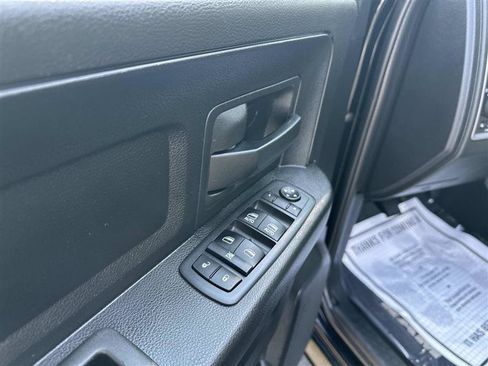 Used 2020 RAM 1500 Express w/ Wheel & Sound Group AWD/4WD image 8