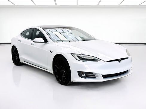Used 2021 Tesla Model S Long Range AWD/4WD image 3