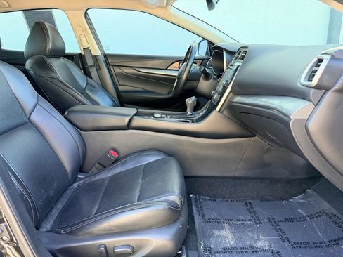 Used 2016 Nissan Maxima 3.5 SV FWD image 15