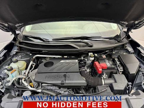 Used 2023 Nissan Rogue S image 10