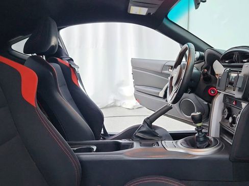 Used 2014 Scion FR-S image 23