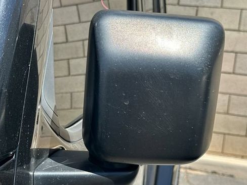 Used 2023 Jeep Wrangler Unlimited Sahara w/ Cold Weather Group AWD/4WD image 7