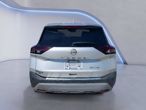 Used 2022 Nissan Rogue SV AWD/4WD image 7