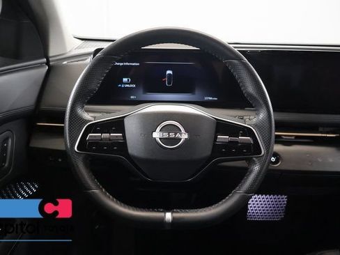 Used 2023 Nissan Ariya FWD image 16