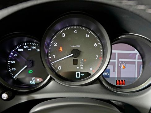 New 2026 Porsche Macan S image 21