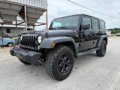 Used 2014 Jeep Wrangler Unlimited Sport w/ Quick Order Package 24S AWD/4WD image 1