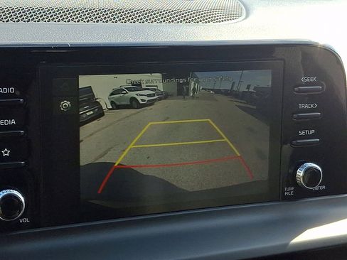 New 2026 Kia Seltos LX image 16