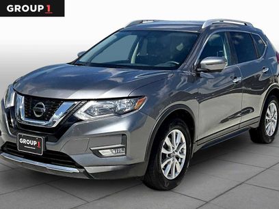 Used 2017 Nissan Rogue SV w/ SV Premium Package
