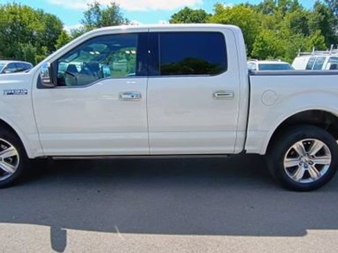 Used 2020 Ford F150 Platinum w/ Equipment Group 701A Luxury AWD/4WD image 6