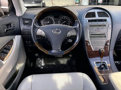 Used 2010 Lexus ES 350 image 17