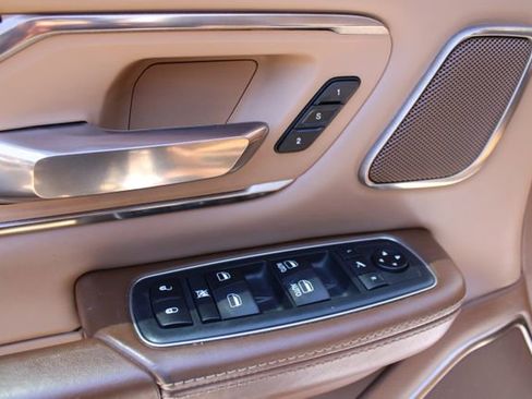 Used 2019 RAM 1500 Limited AWD/4WD image 11