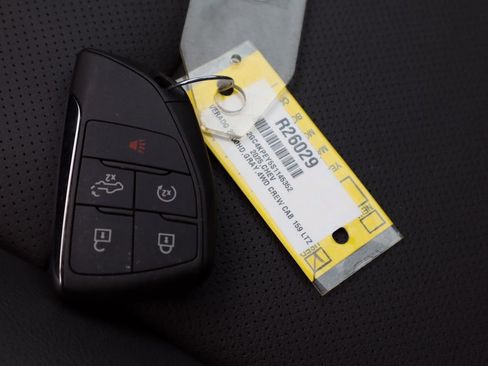 Used 2025 Chevrolet Silverado 2500 LTZ w/ LTZ Plus Package image 33