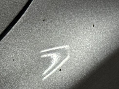 Used 2012 MAZDA MAZDA5 Sport image 38