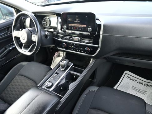 Used 2023 Nissan Pathfinder SV image 22