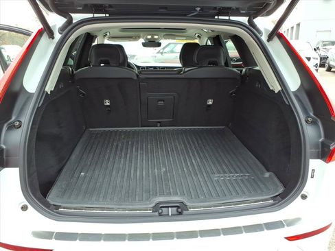 Certified 2023 Volvo XC60 B5 Plus image 13