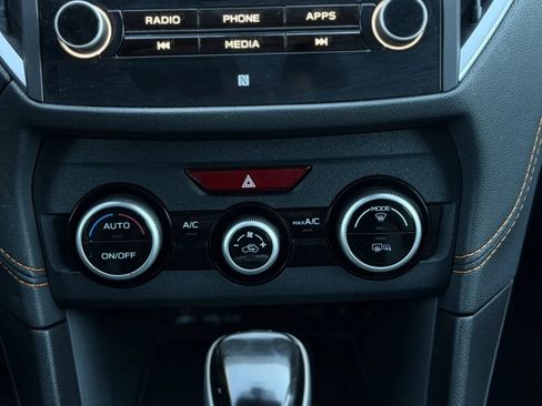 Used 2023 Subaru Crosstrek 2.5i Limited w/ Moonroof Package image 31