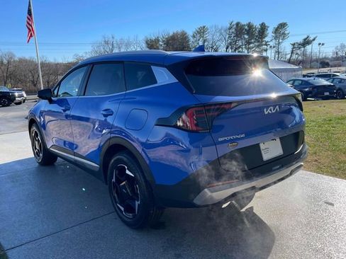 New 2026 Kia Sportage EX image 3