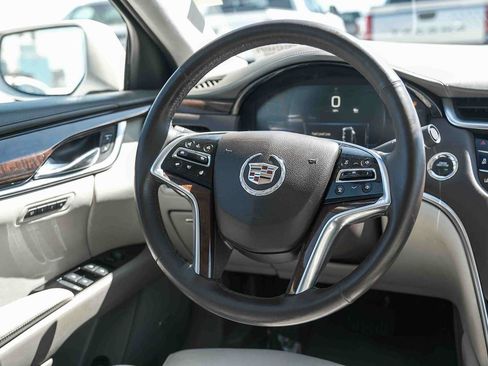 Used 2014 Cadillac XTS Platinum FWD image 17