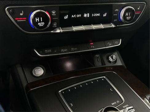 Used 2020 Audi Q5 2.0T Premium Plus w/ Premium Plus Package image 39