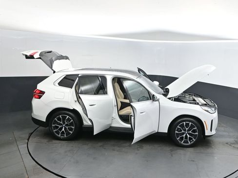 New 2026 BMW X3 xDrive30 w/ Premium Package image 50
