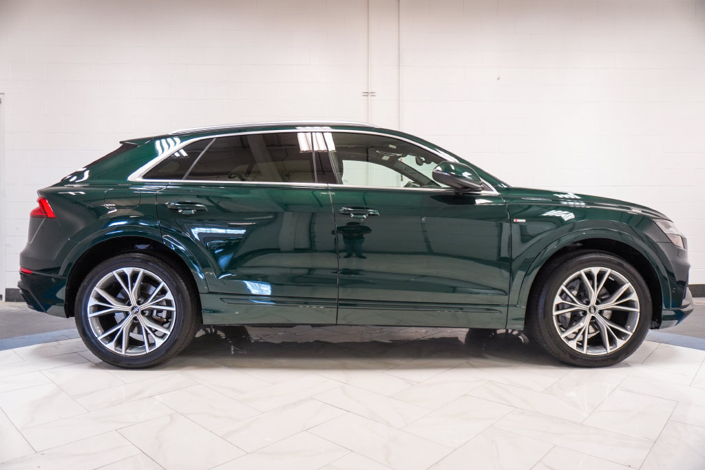 Used 2023 Audi Q8 Premium Plus AWD/4WD image 31