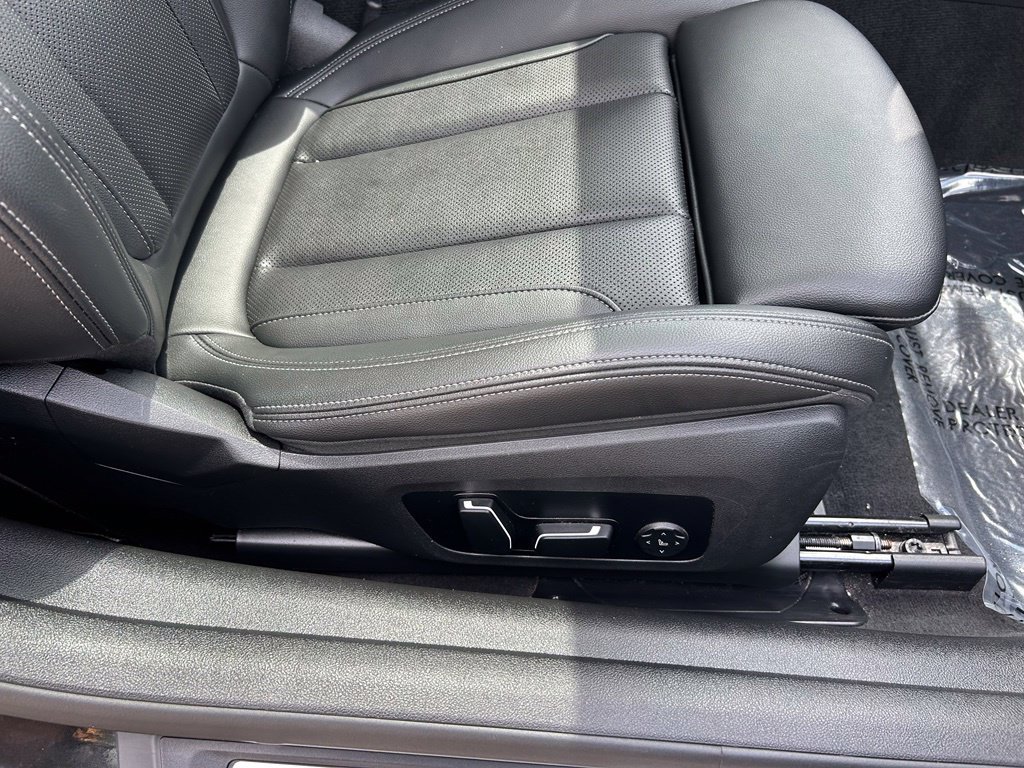 Used 2025 BMW 430i Coupe RWD image 39