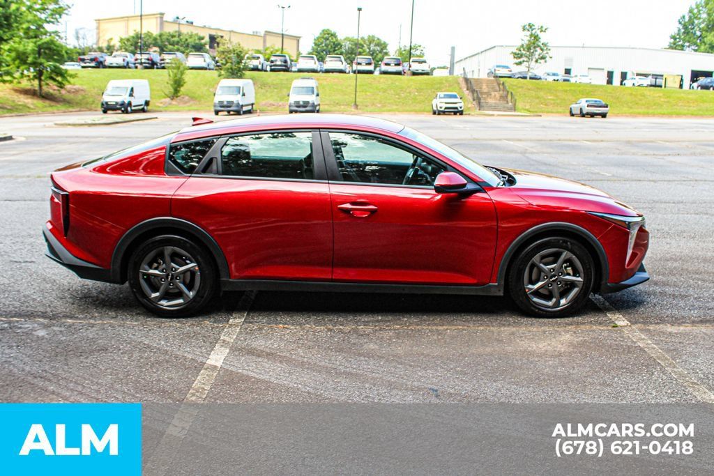 Used 2025 Kia K4 FWD image 8