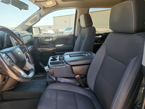 Used 2020 Chevrolet Silverado 1500 LT w/ Texas Edition AWD/4WD image 13