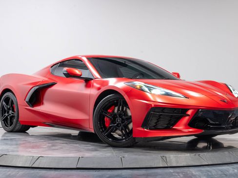 Used 2022 Chevrolet Corvette Stingray Preferred Cpe w/ Z51 Performance Package RWD image 50